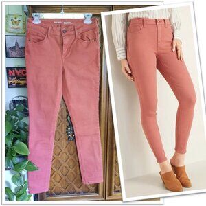 Old Navy Rockstar Midrise Skinny Jeans - Size 6